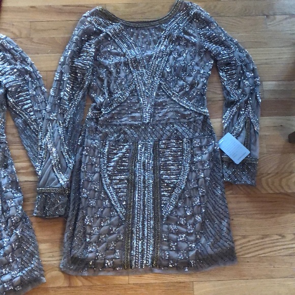 Mini beaded dress - Picture 4 of 8